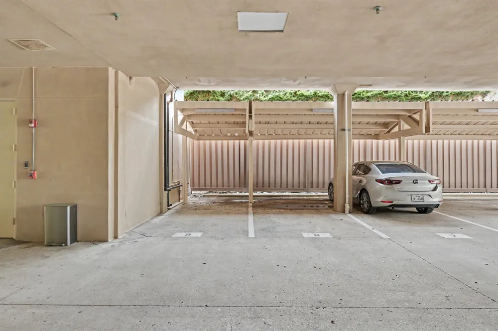 1419 Montrose Boulevard #702 Houston, TX 77019