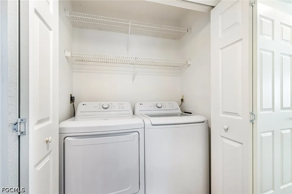 Thatcher Court #1 Fort Myers, FL 33919
