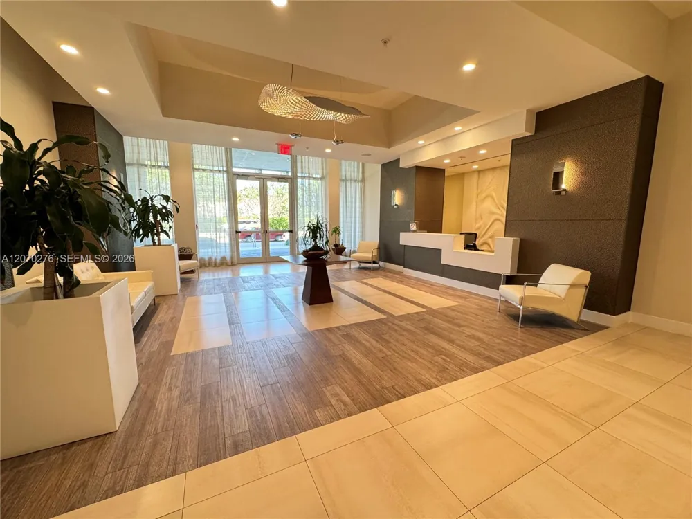 7661 NW 107th Ave #308 Doral, FL 33178