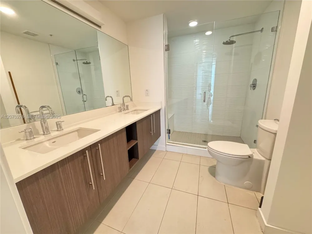 7661 NW 107th Ave #308 Doral, FL 33178