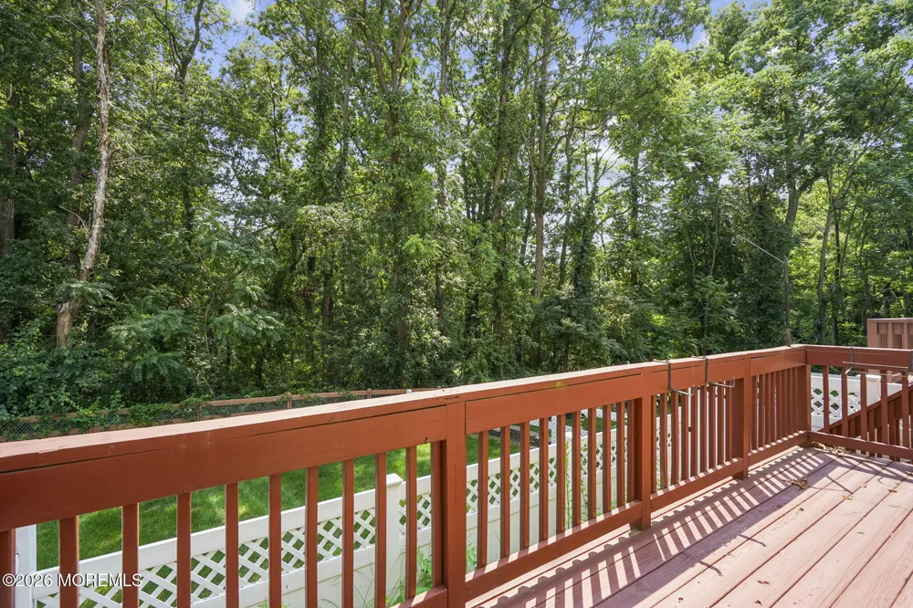 95 Ironwood Court Middletown, NJ 07748