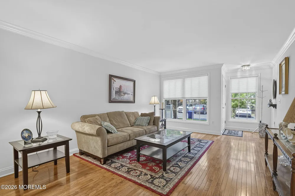 95 Ironwood Court Middletown, NJ 07748