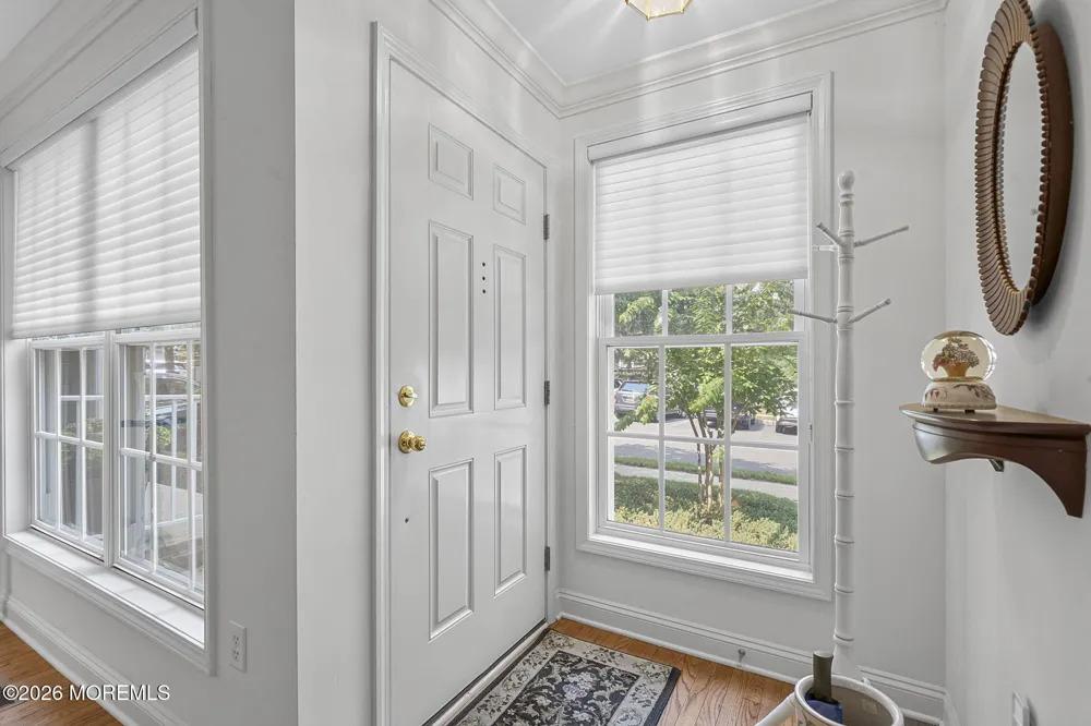 95 Ironwood Court Middletown, NJ 07748