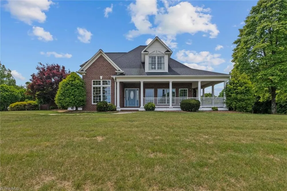1148 Town N Country Drive Wilkesboro, NC 28697