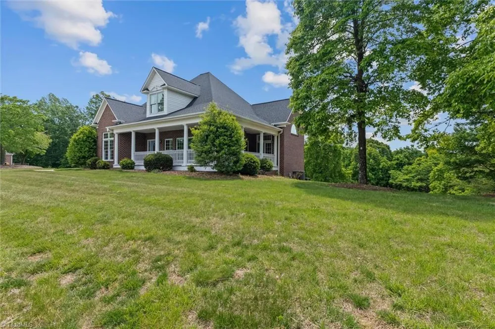 1148 Town N Country Drive Wilkesboro, NC 28697