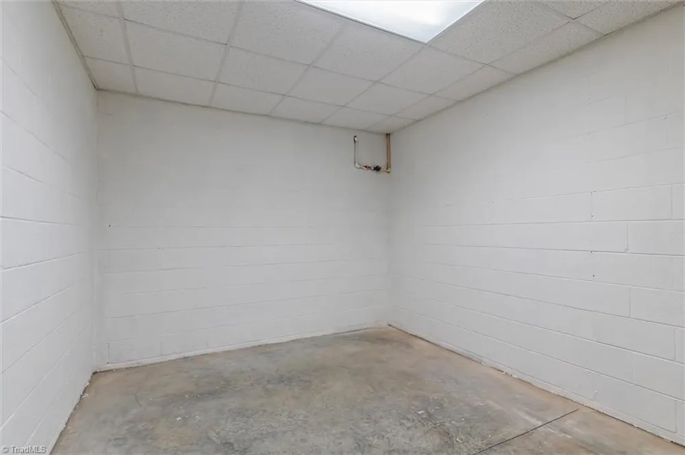 1148 Town N Country Drive Wilkesboro, NC 28697