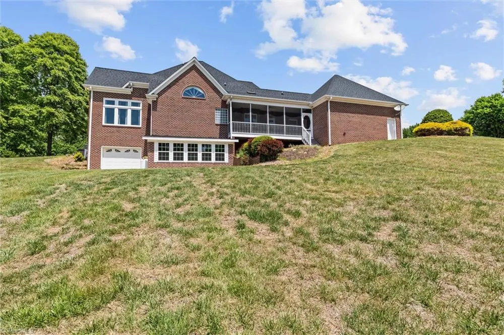 1148 Town N Country Drive Wilkesboro, NC 28697