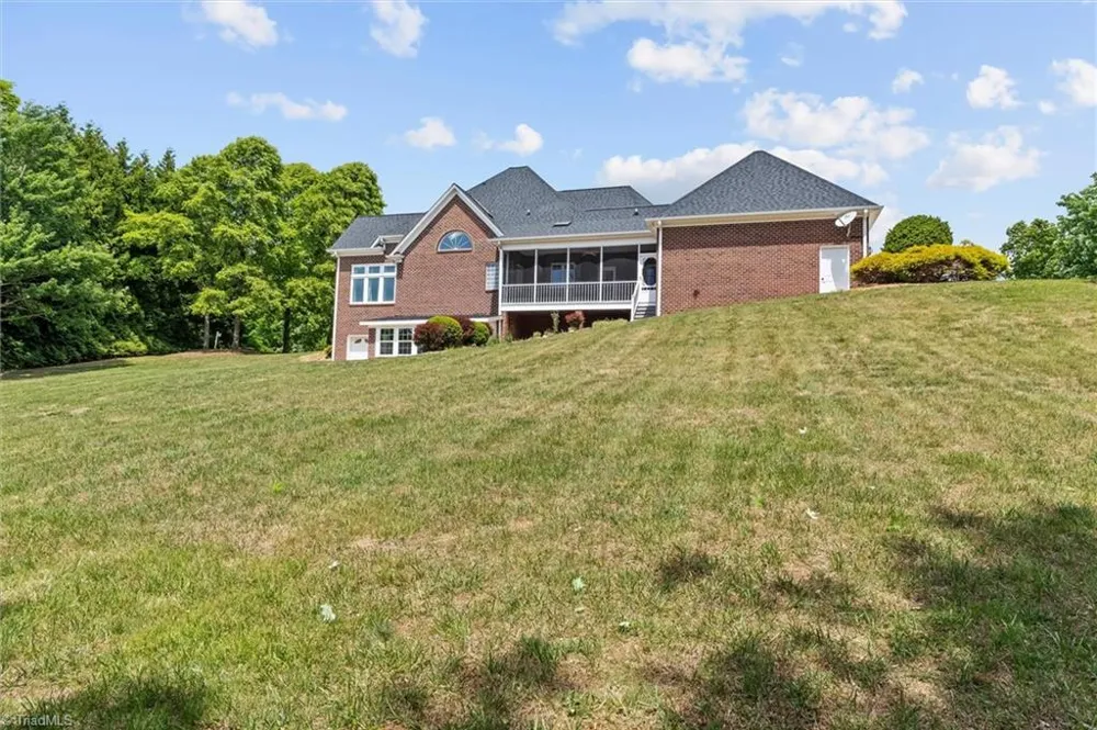 1148 Town N Country Drive Wilkesboro, NC 28697