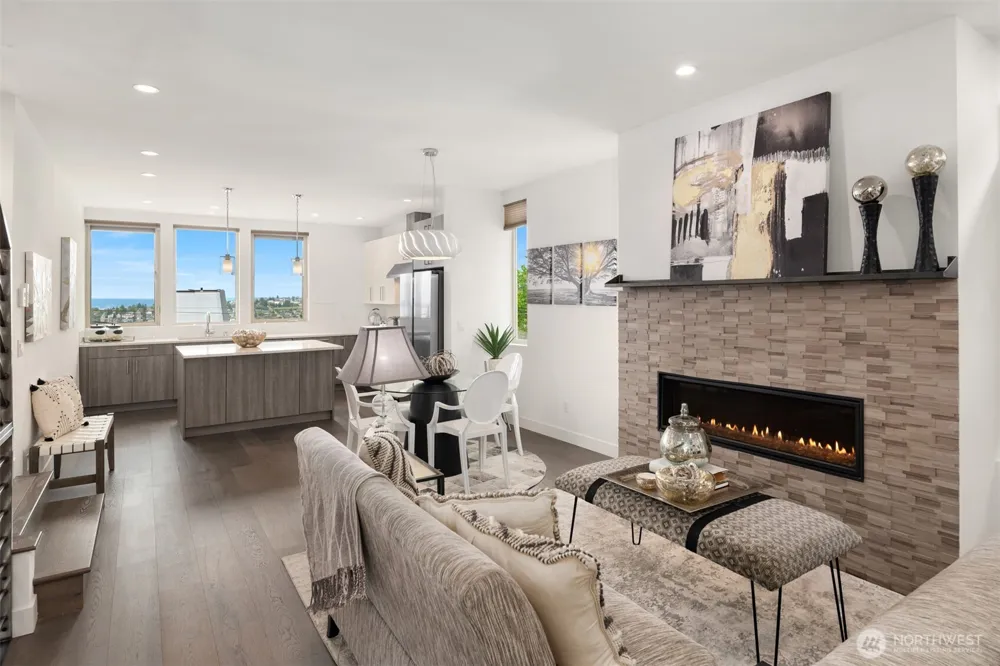 1935 B 7th Avenue W Seattle, WA 98119