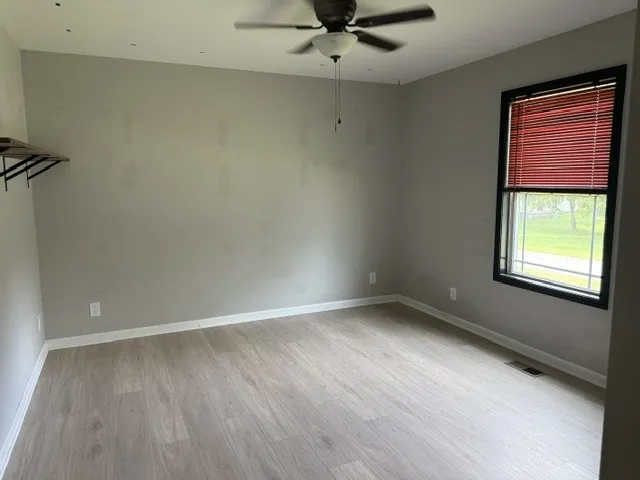 307 W Coffee St Manchester, TN 37355