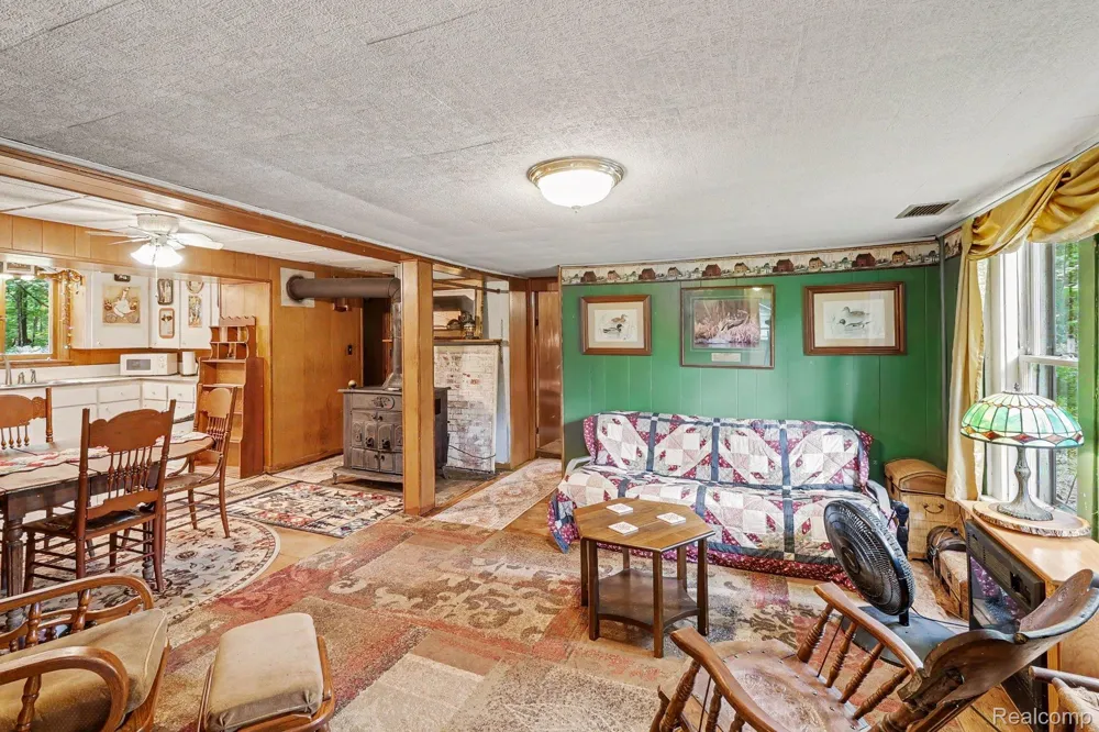 11180 Dunham Road Hartland Township, MI 48353