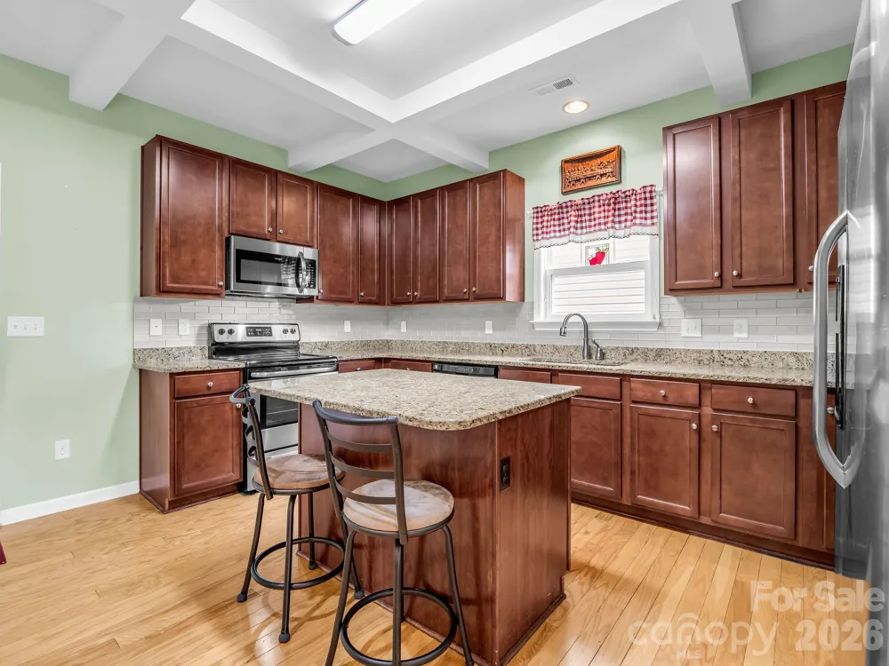 93 Foxtail Court Hendersonville, NC 28792