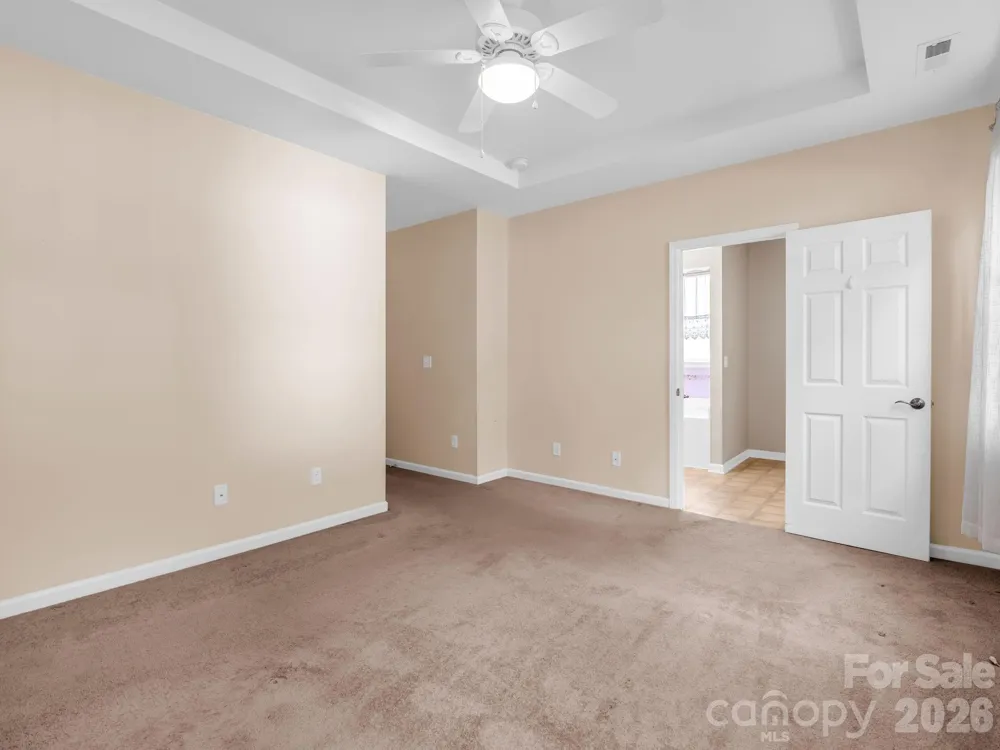 93 Foxtail Court Hendersonville, NC 28792