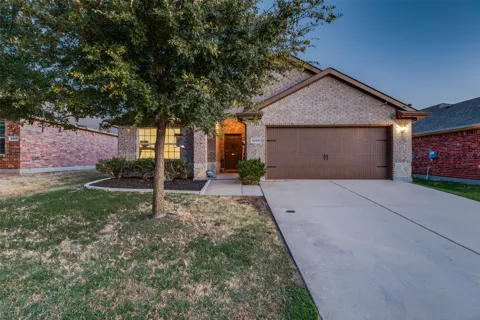 1111 Aquamarine Street
