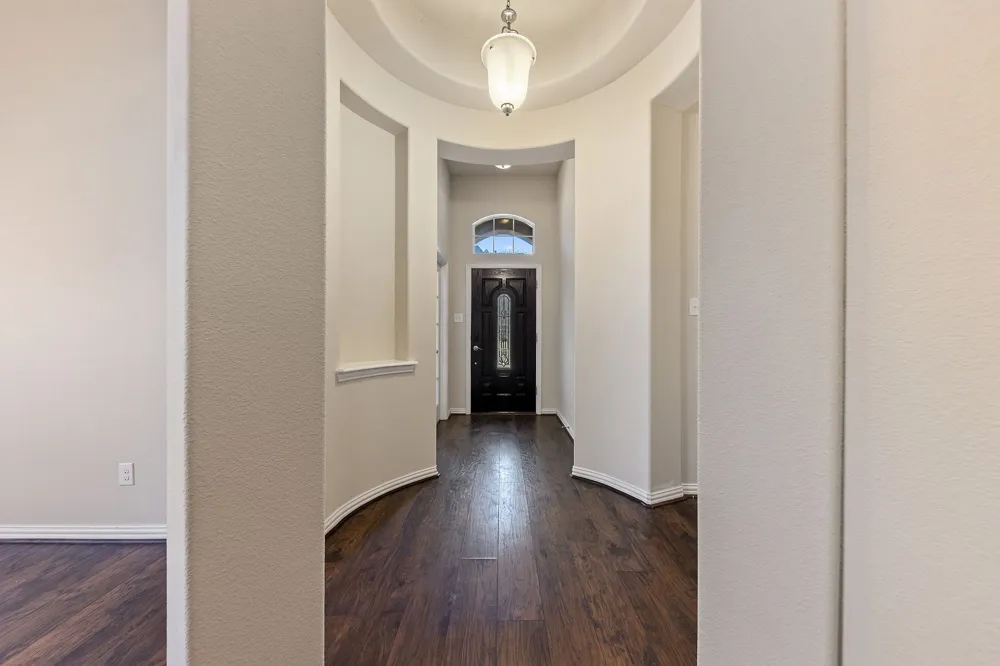 433 Castle Street DeSoto, TX 75115