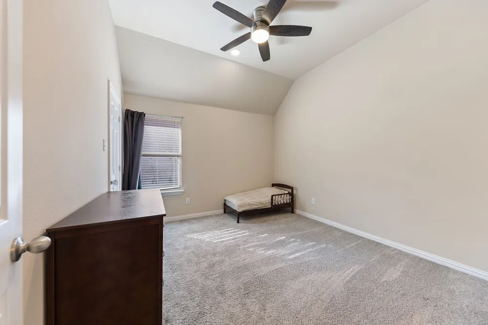 433 Castle Street DeSoto, TX 75115