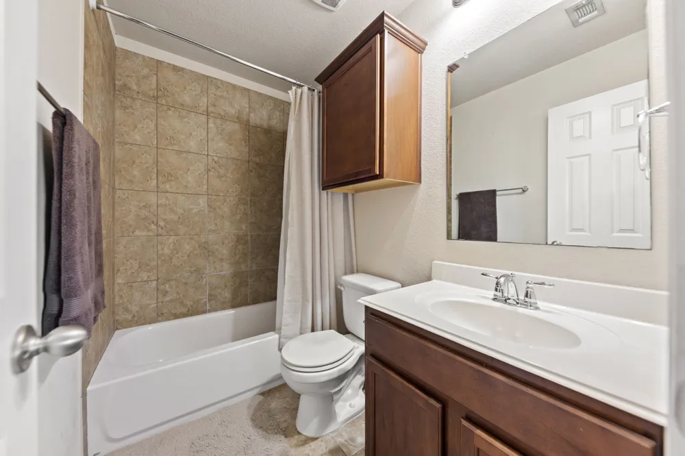433 Castle Street DeSoto, TX 75115