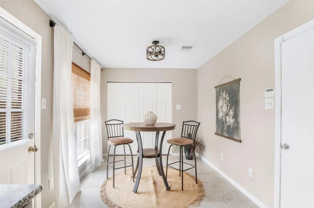 4922 Dobbin Springs Lane Kingwood, TX 77345