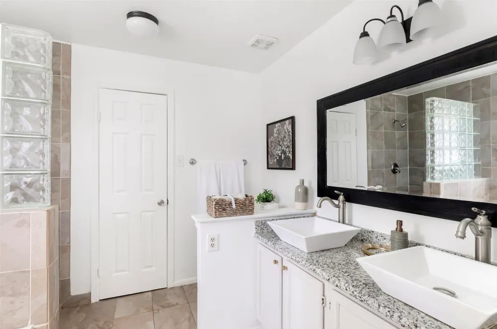4922 Dobbin Springs Lane Kingwood, TX 77345