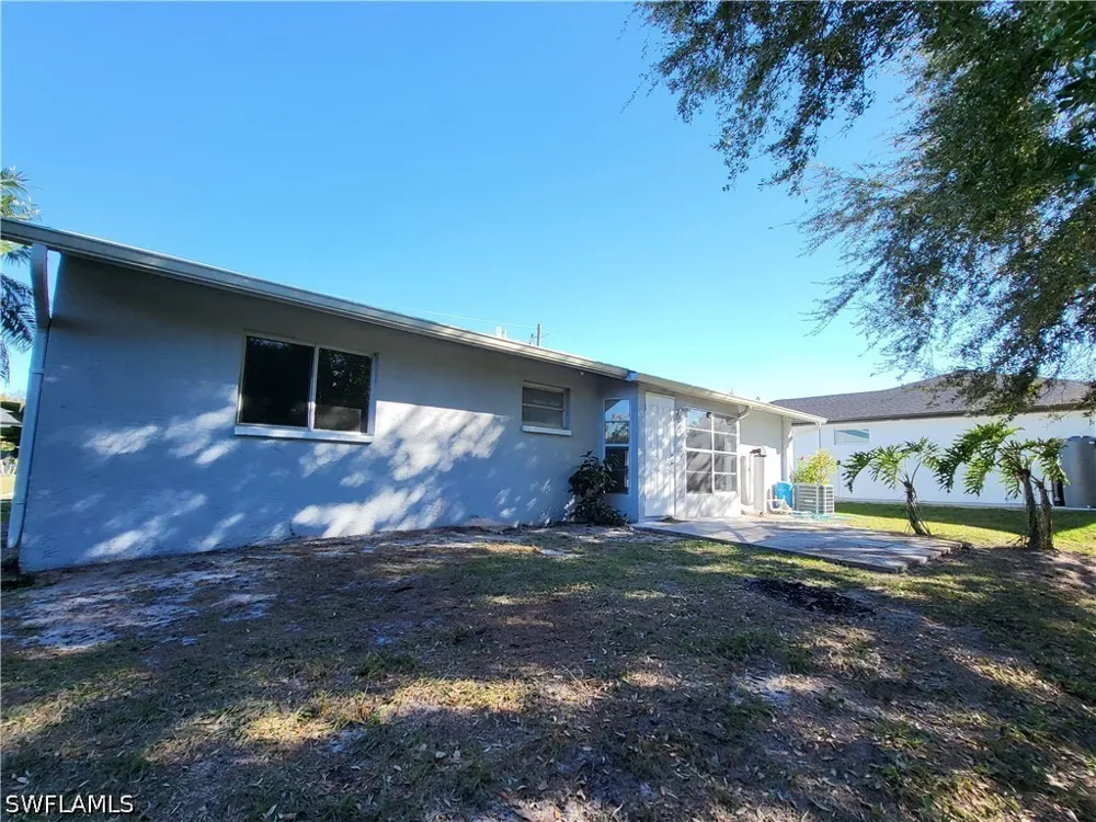 Hester Avenue Fort Myers, FL 33905
