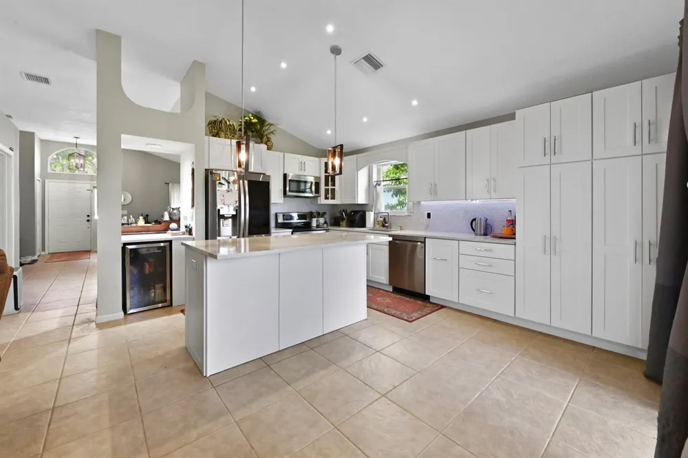 2203 Soundings Court 