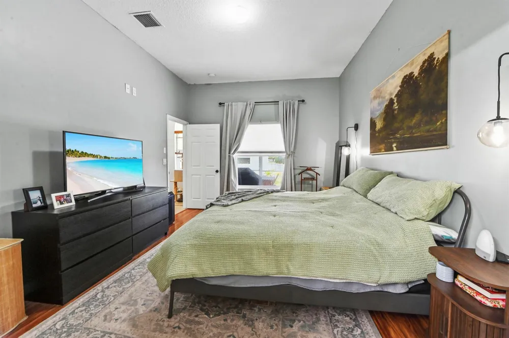 2203 Soundings Court 