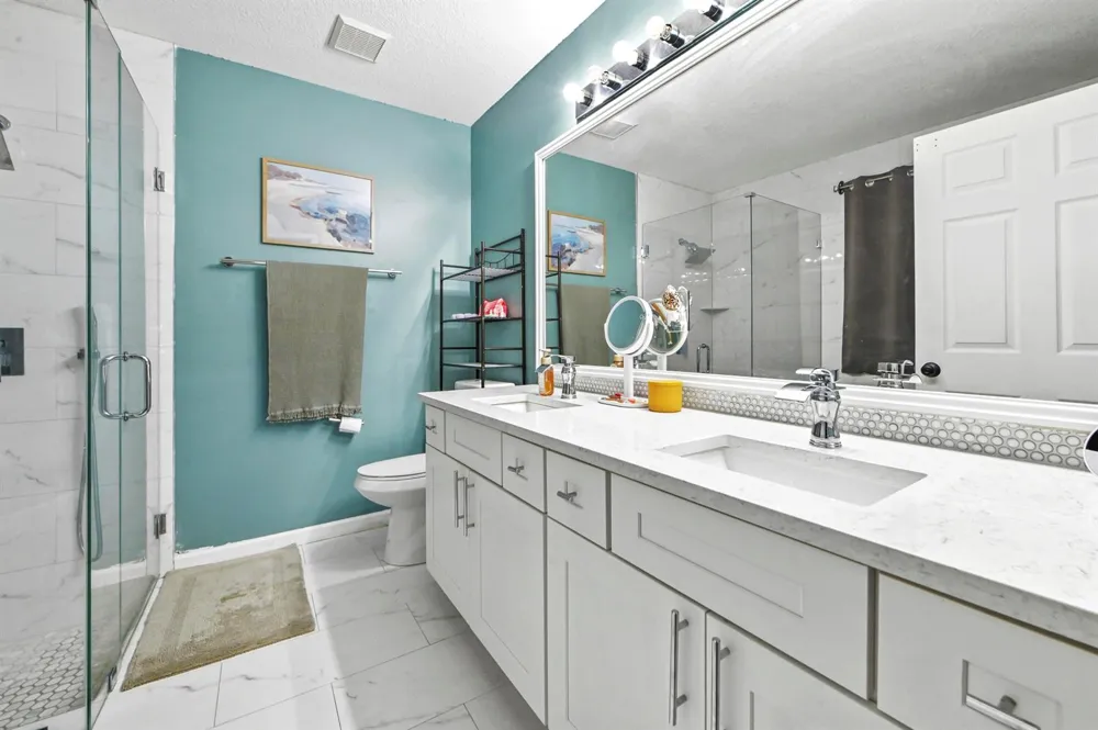 2203 Soundings Court 