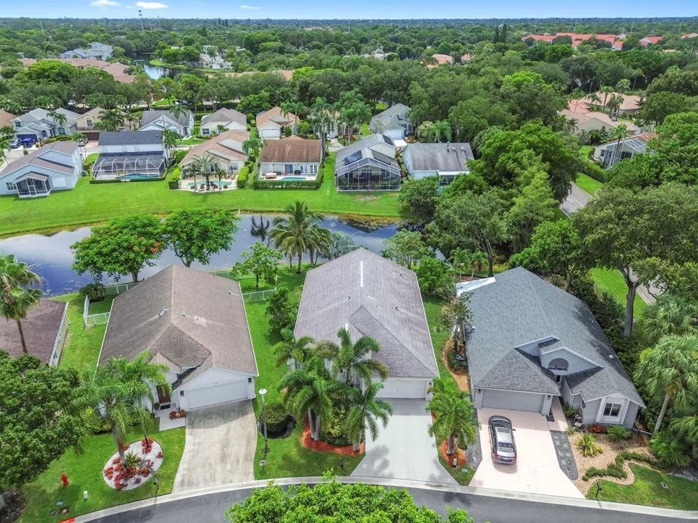 2203 Soundings Court 