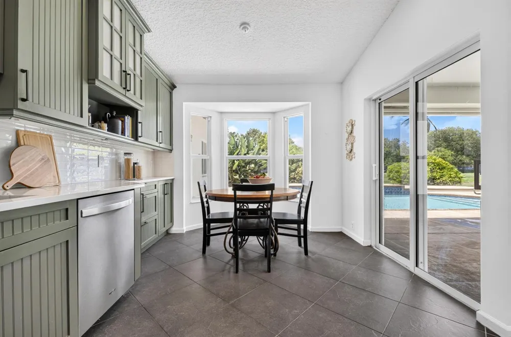 13708 Folkestone Circle Wellington, FL 33414