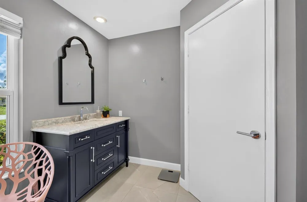 13708 Folkestone Circle Wellington, FL 33414