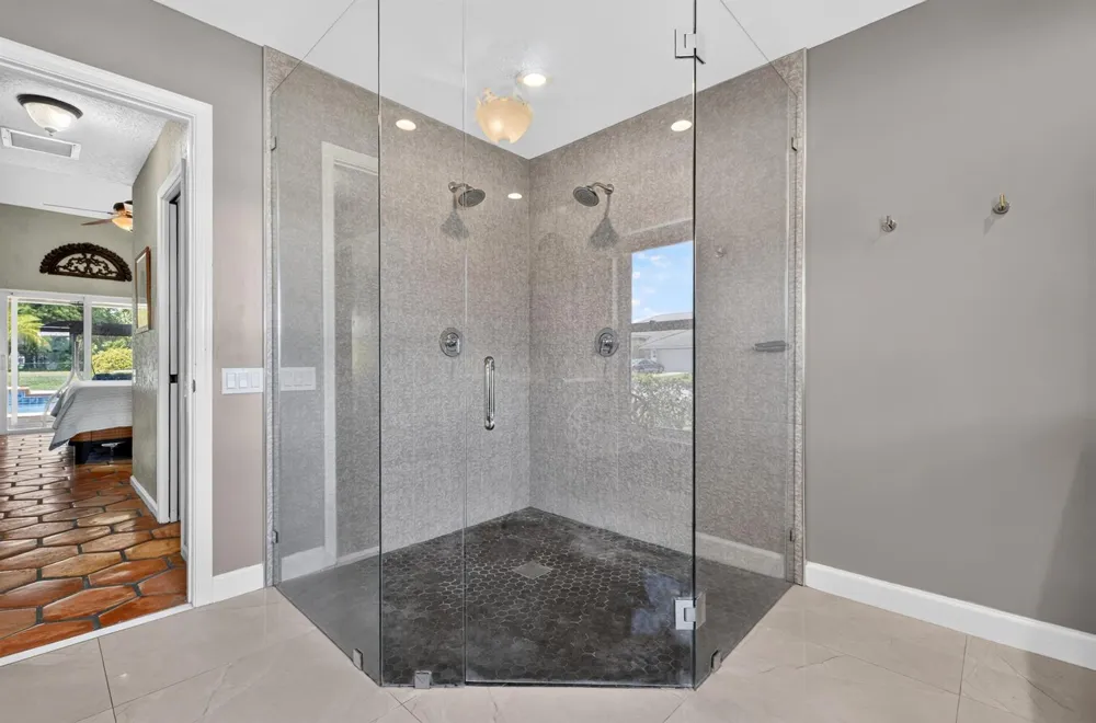 13708 Folkestone Circle Wellington, FL 33414
