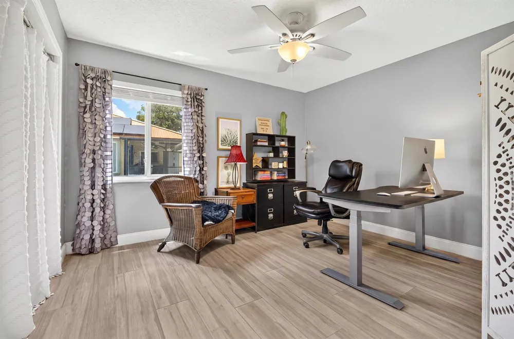 13708 Folkestone Circle Wellington, FL 33414
