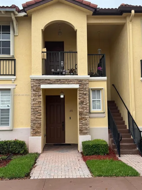 1420 NE 33rd Ave #201-15