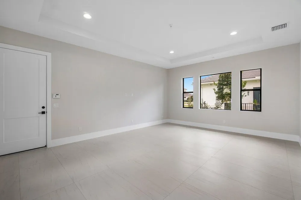 9148 CORAL ISLES CIRCLE #{Lot 13} Palm Beach Gardens, FL 33412