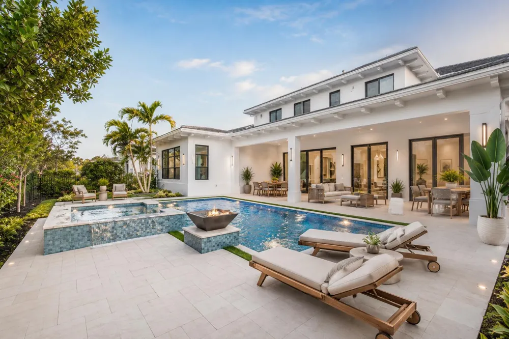 9148 CORAL ISLES CIRCLE #{Lot 13} Palm Beach Gardens, FL 33412