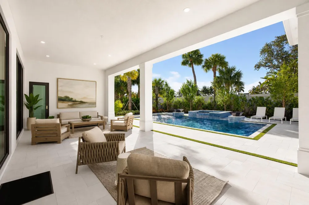 9148 CORAL ISLES CIRCLE #{Lot 13} Palm Beach Gardens, FL 33412