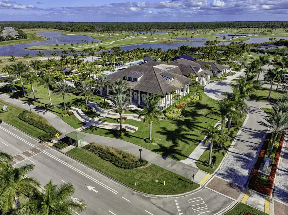 9148 CORAL ISLES CIRCLE #{Lot 13} Palm Beach Gardens, FL 33412
