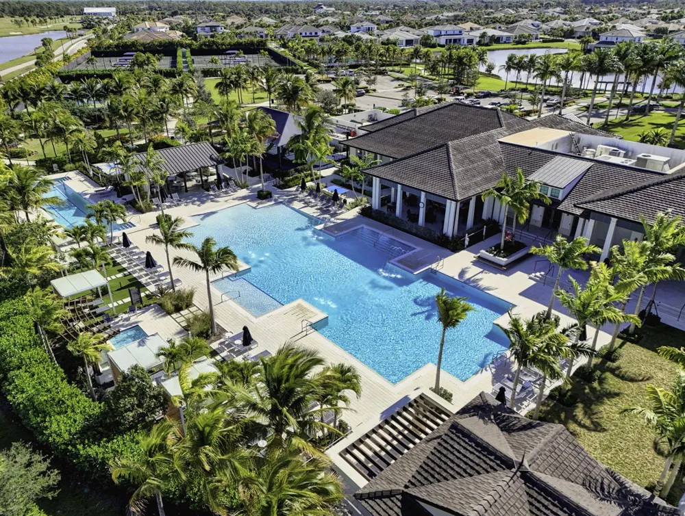 9148 CORAL ISLES CIRCLE #{Lot 13} Palm Beach Gardens, FL 33412