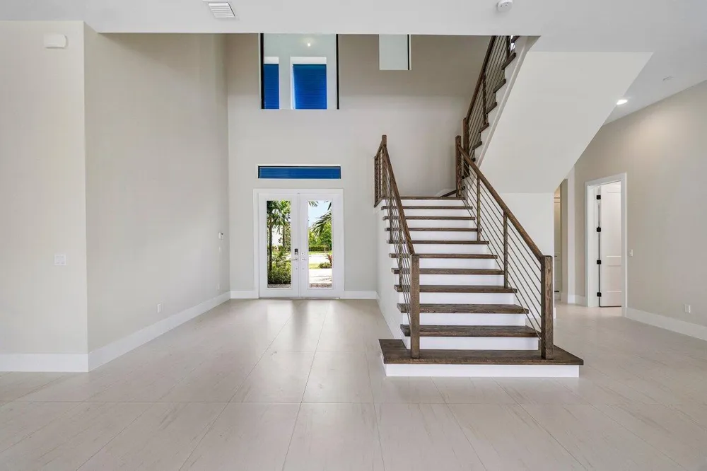 9148 CORAL ISLES CIRCLE #{Lot 13} Palm Beach Gardens, FL 33412