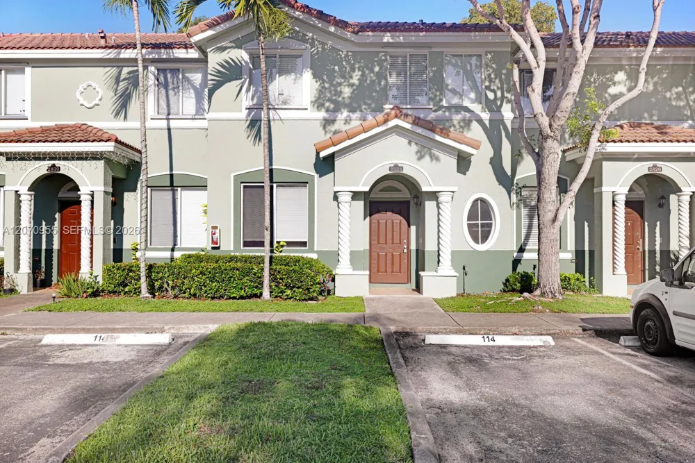 2828 SE 16th Ave #114 Homestead, FL 33035