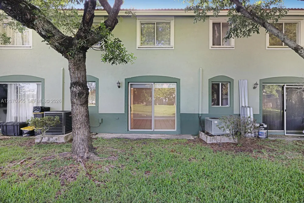 2828 SE 16th Ave #114 Homestead, FL 33035