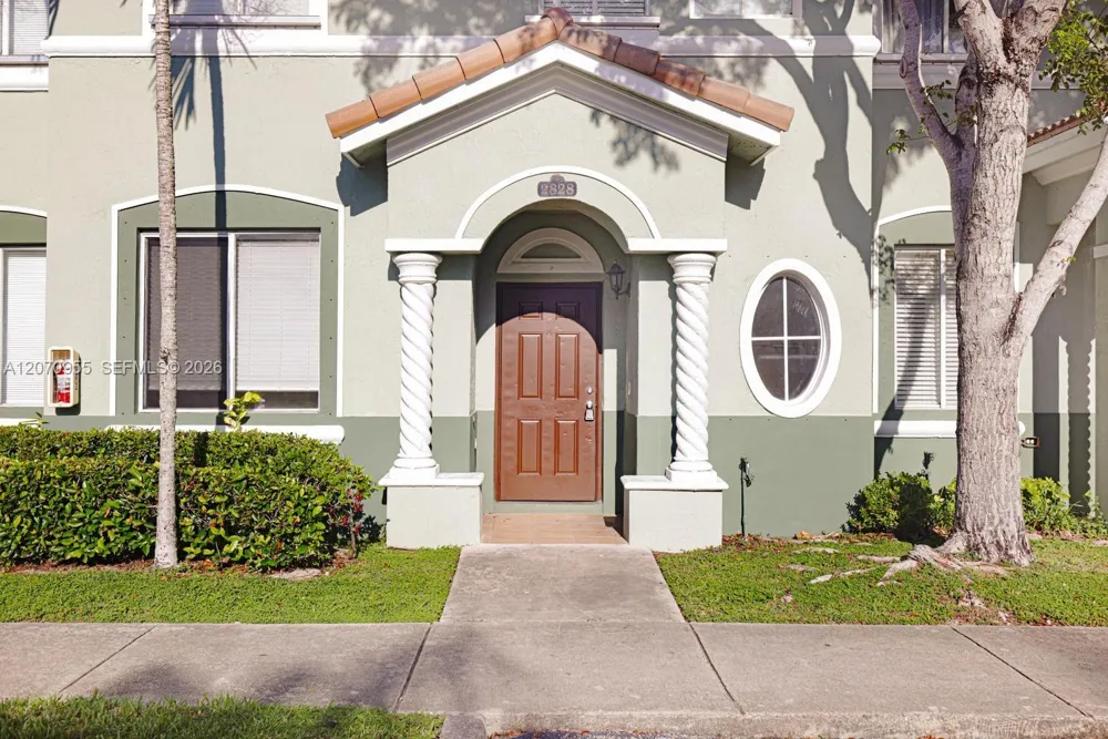 2828 SE 16th Ave #114 Homestead, FL 33035