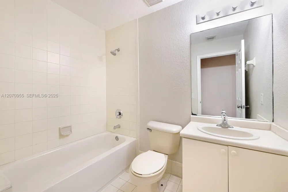 2828 SE 16th Ave #114 Homestead, FL 33035