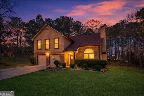2100 Green Tree CT
