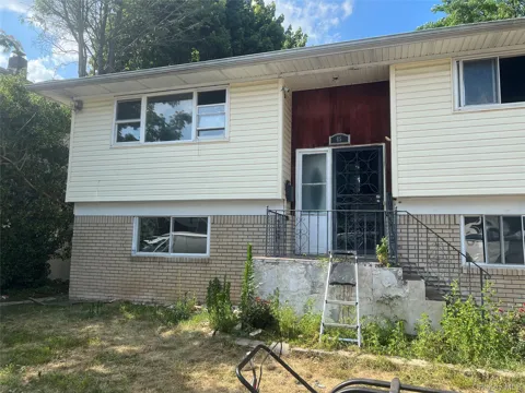 45 Peters Avenue