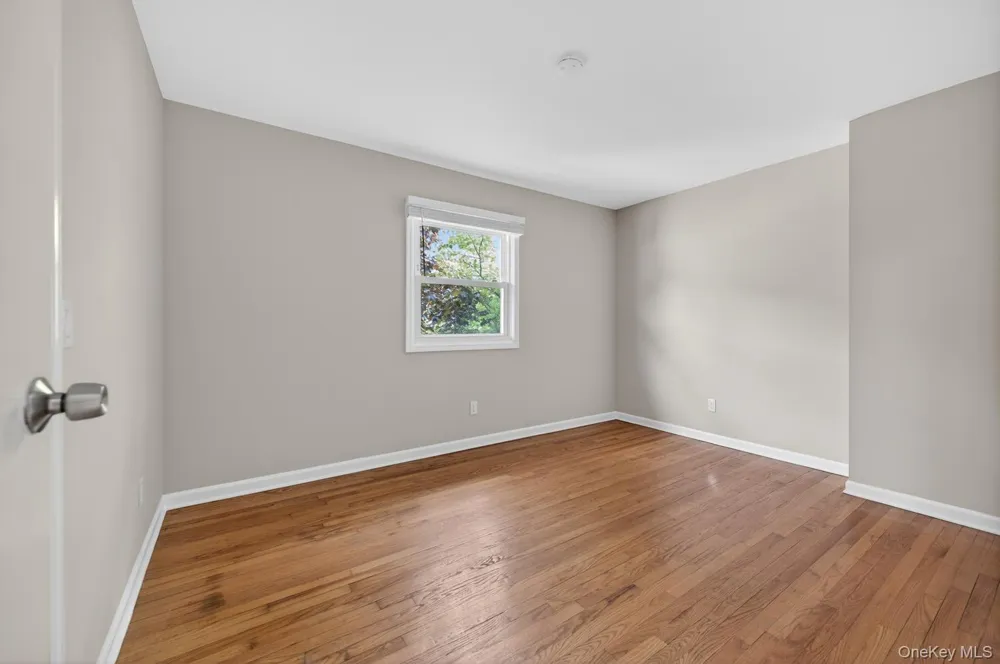 68A Graywood Road Port Washington, NY 11050