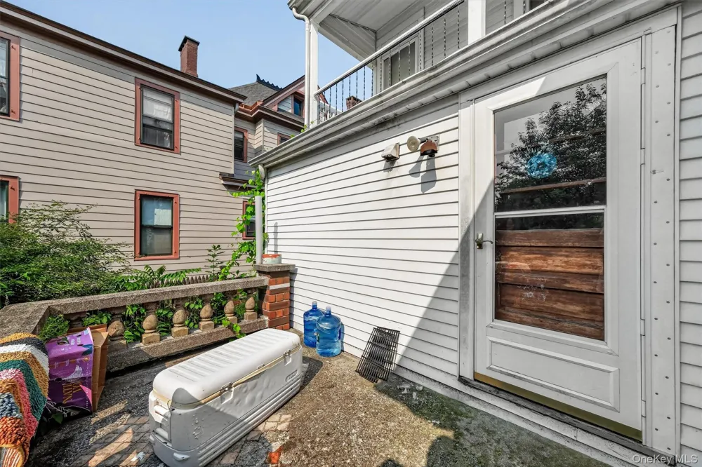 11 Balding Avenue Poughkeepsie, NY 12601