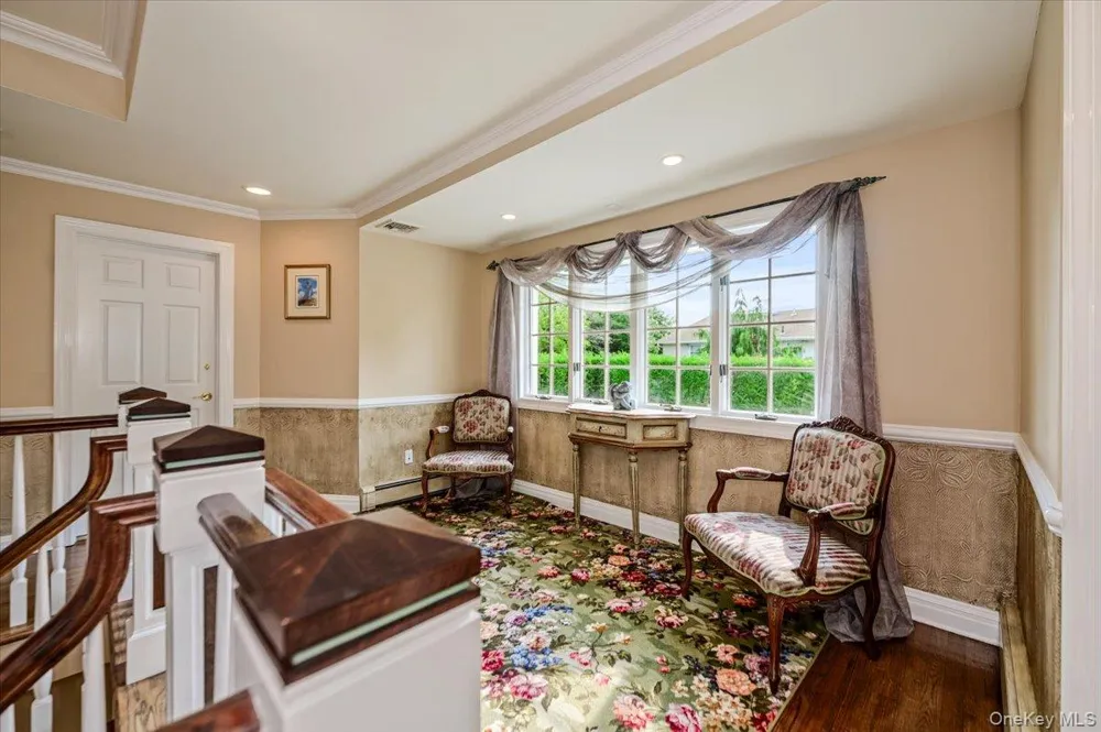 150 Harborview Drive Massapequa, NY 11758