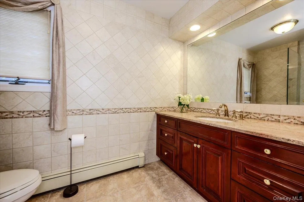 150 Harborview Drive Massapequa, NY 11758