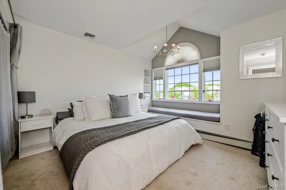 150 Harborview Drive Massapequa, NY 11758